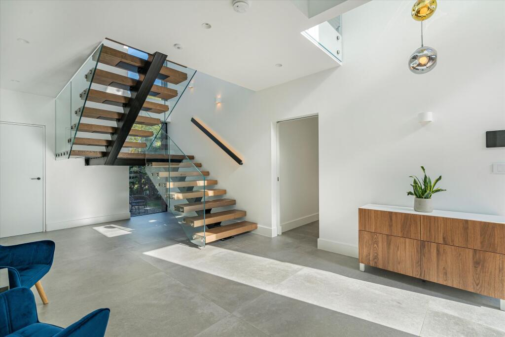 House in Hemel Hempstead - View 5