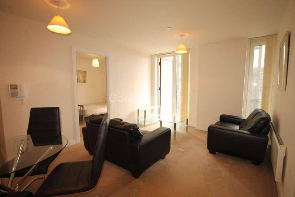 Apartment in Manchester - View 3