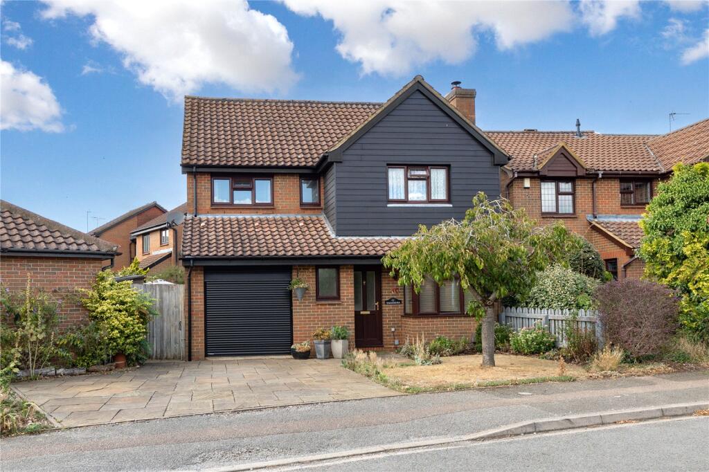Main image of property: Russell Road, Toddington, Bedfordshire, LU5