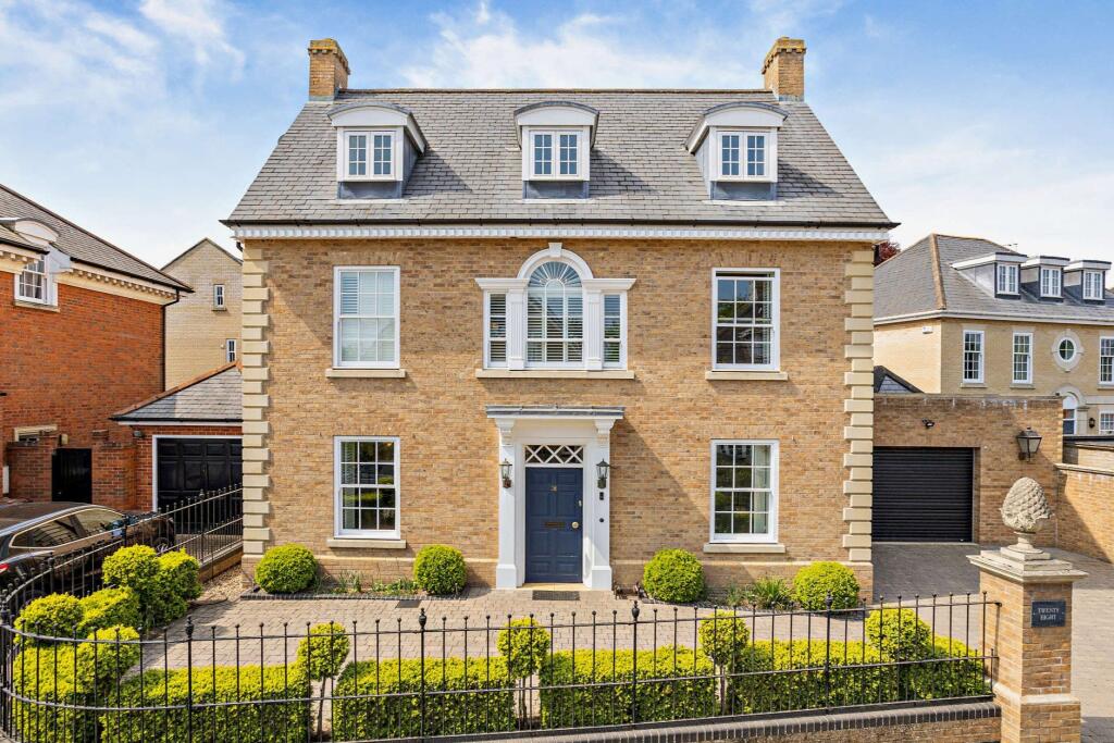Main image of property: Vermont Crescent, Ipswich, Suffolk
