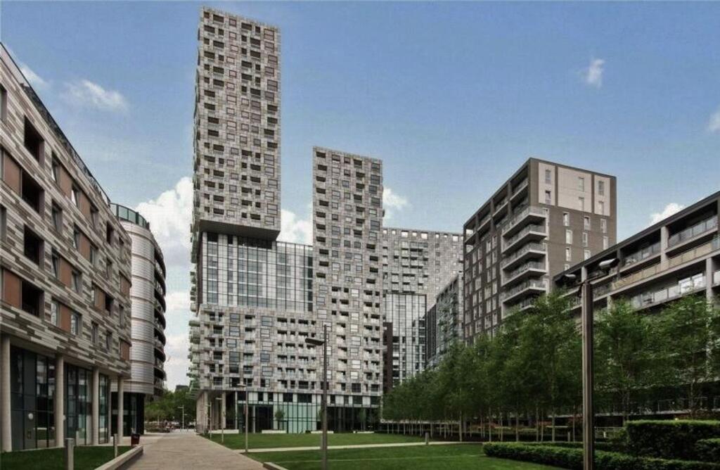 Apartment in London - More