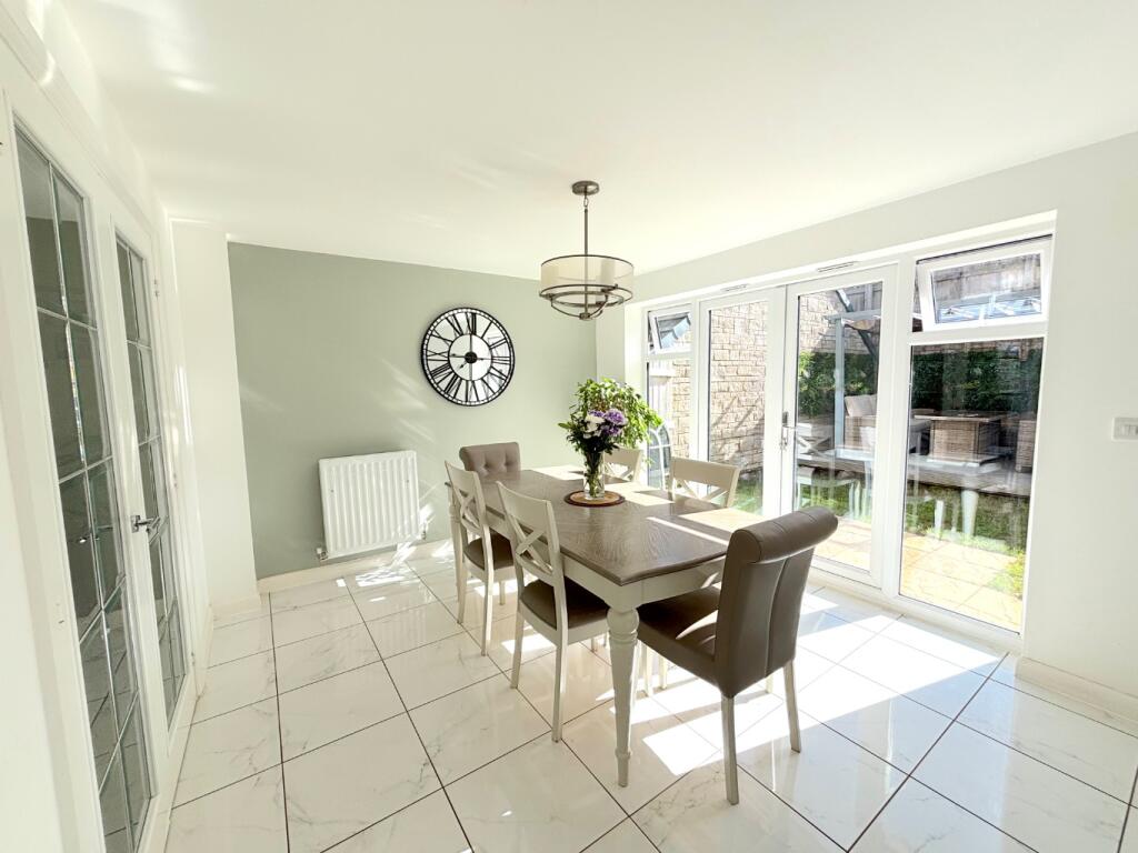 Caxton Close, Paulton, Bristol, Somerset, BS39 7AW photo 4