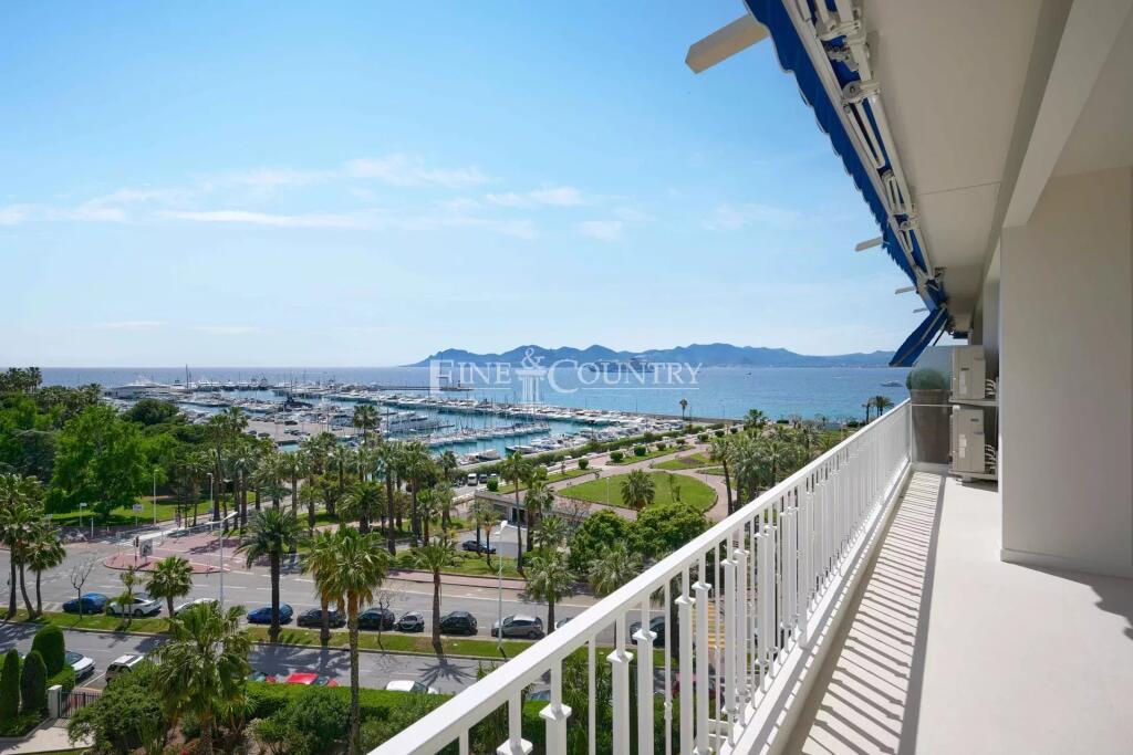 Main image of property: Provence-Alps-Cote d`Azur, Alpes-Maritimes, Cannes
