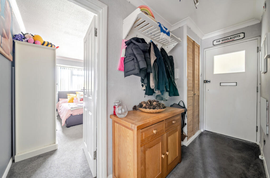 Apartment in Adur, Lancing - View 5