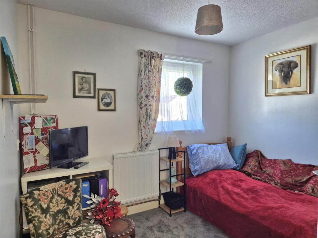 Heathfield Way, Nailsea photo 5