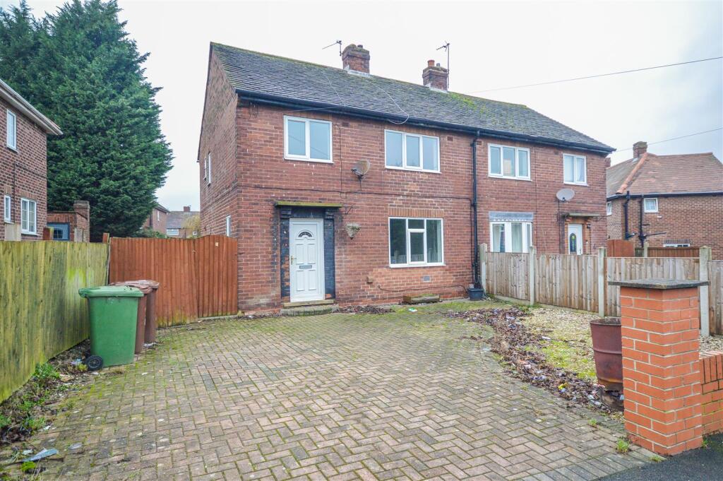 Main image of property: Hawthorne Mount, Normanton