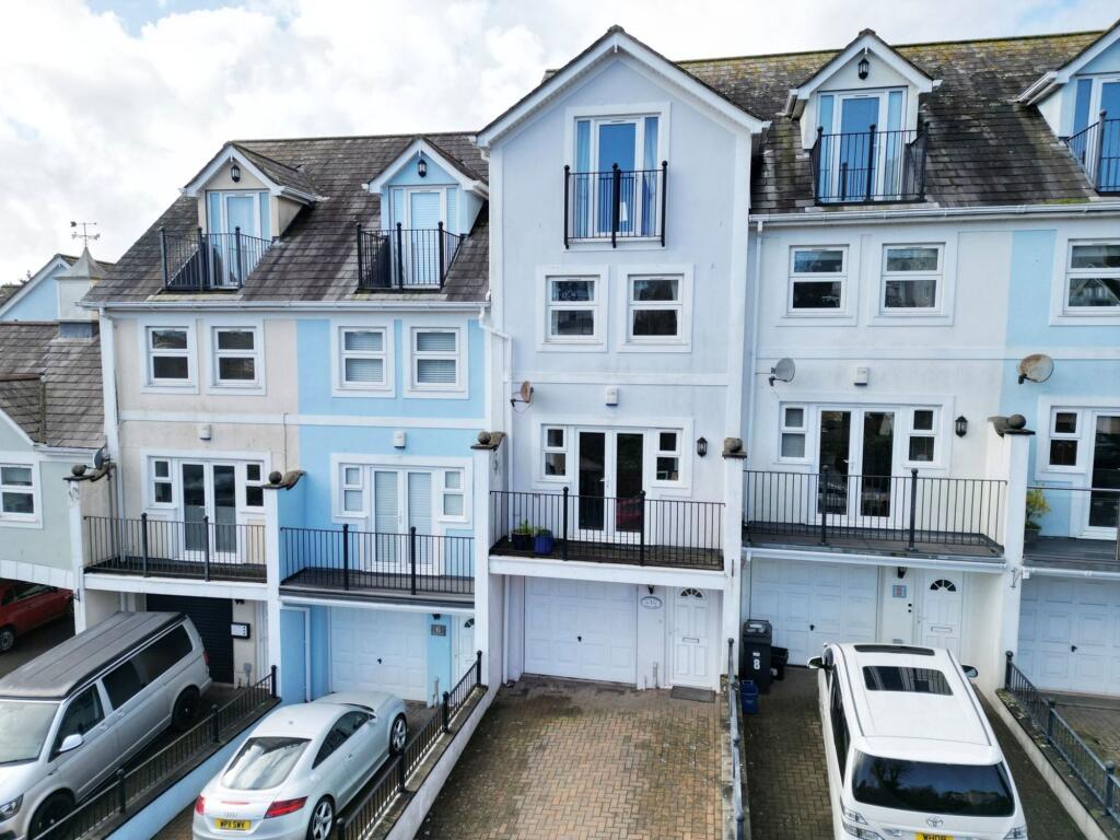 Trinity Mews, Teignmouth, TQ14 photo 2