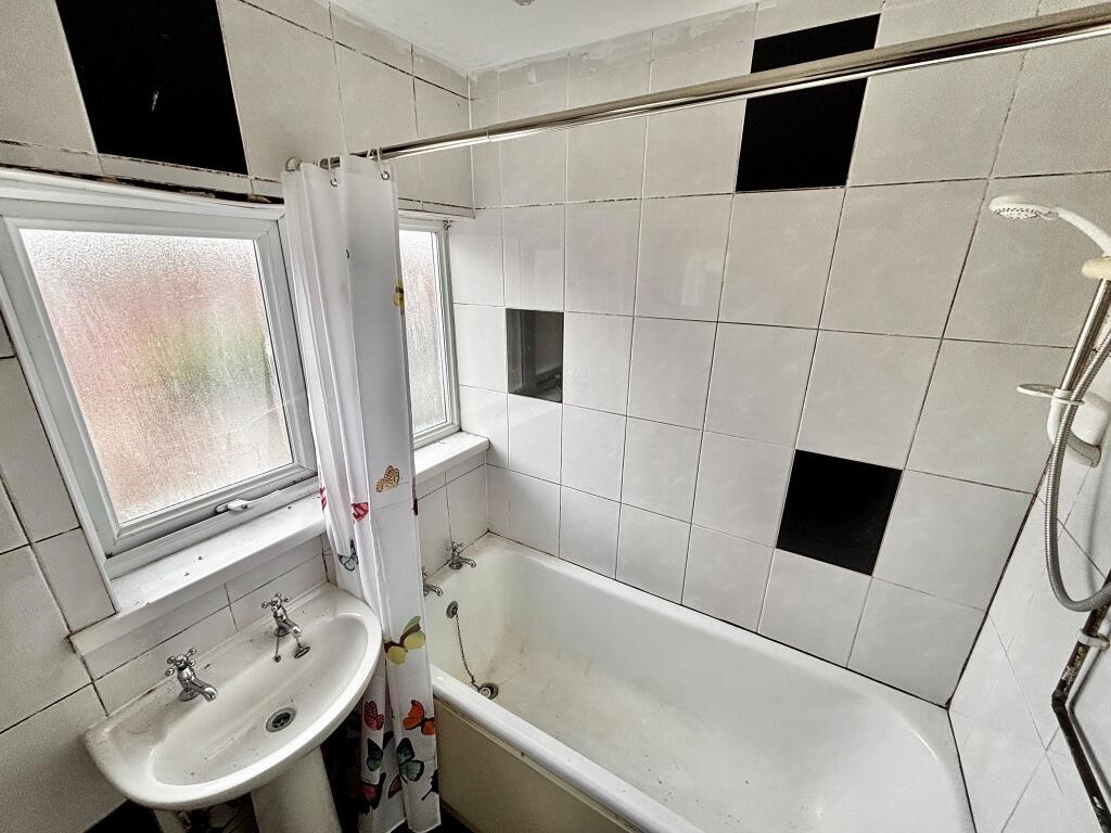 House in Sheffield - View 5