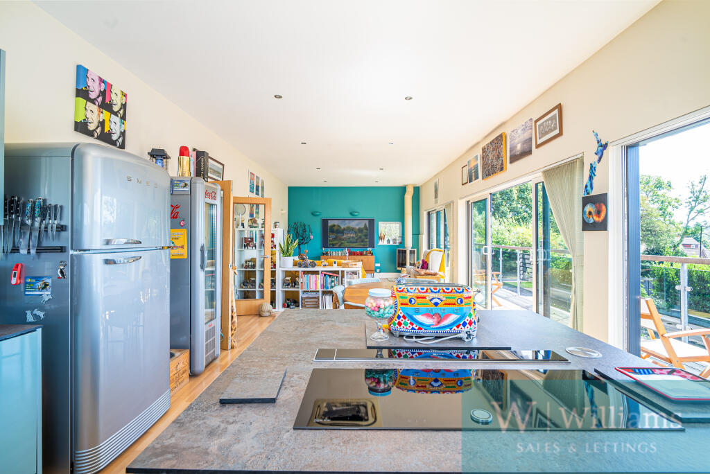 3 Wootton Reach, Kite Hill, Wootton Bridge - View 5