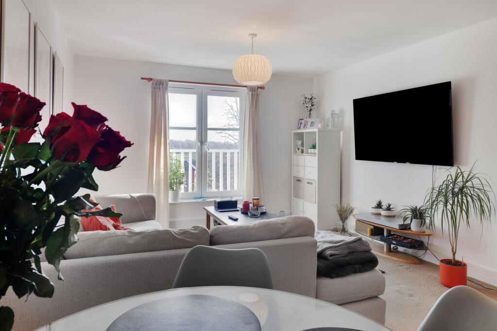 Main image of property: Kingswood Road, Tunbridge Wells, TN2