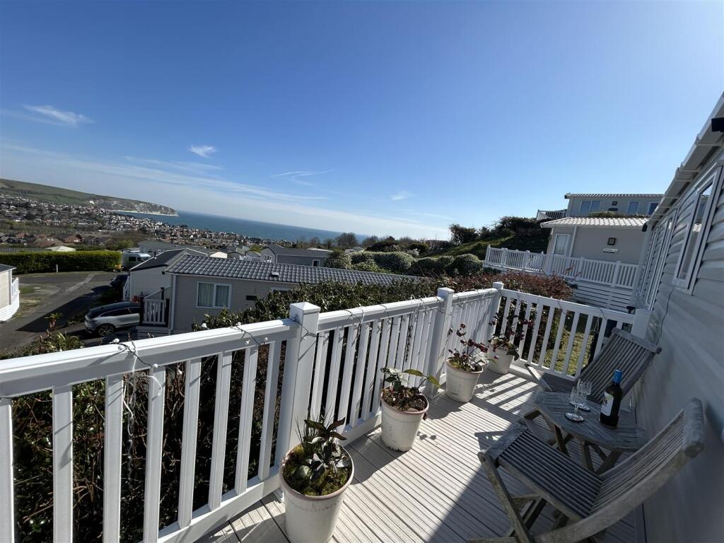 Swanage Bay View Caravan Park photo 3