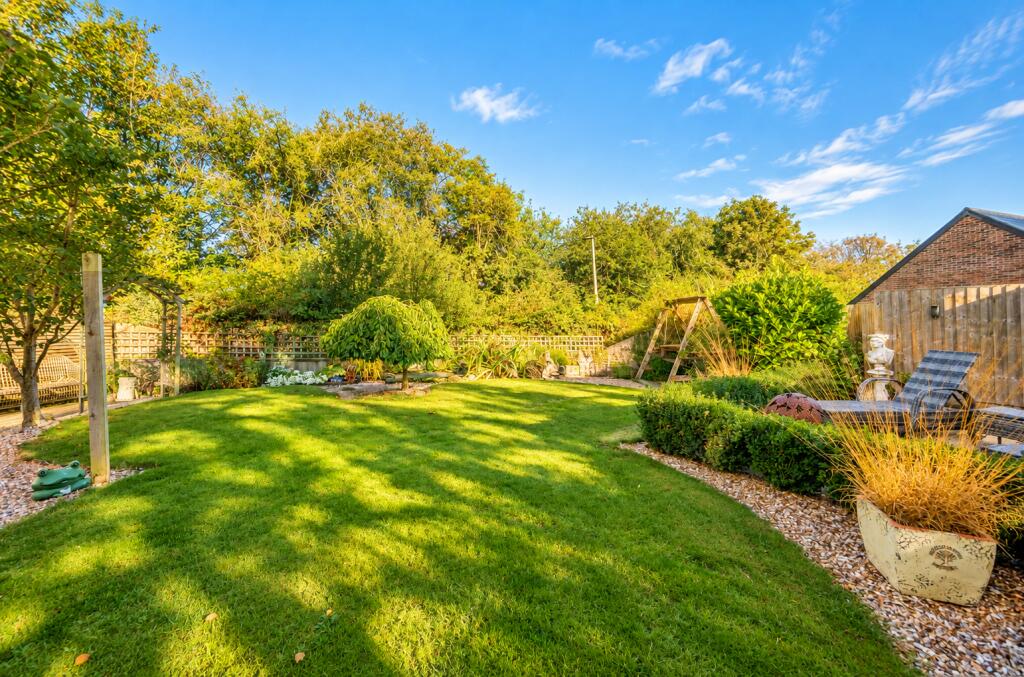 House in Mid Devon, Sweetham, Newton St Cyres - More