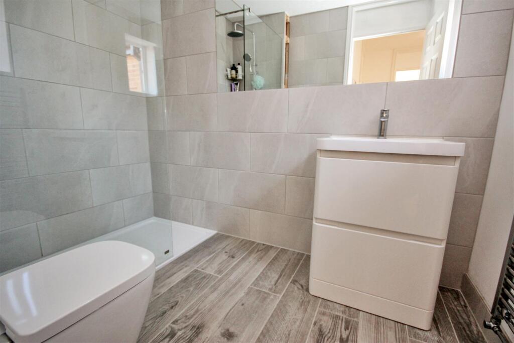Thames Road, Wellingborough - View 6