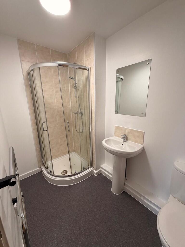 Apartment in Manchester - More