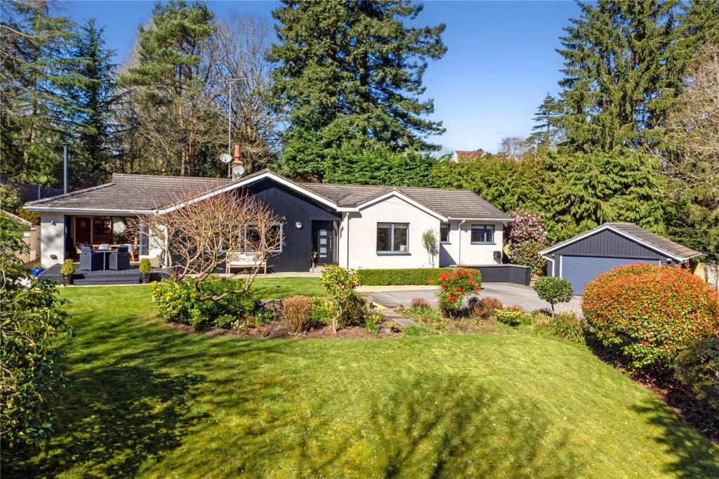 Main image of property: Laurel Grove, Wrecclesham, Farnham, Surrey, GU10