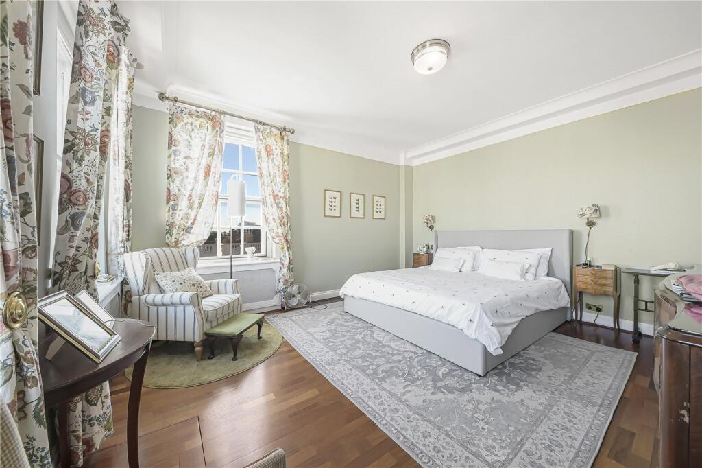 2 bedroom penthouse for rent