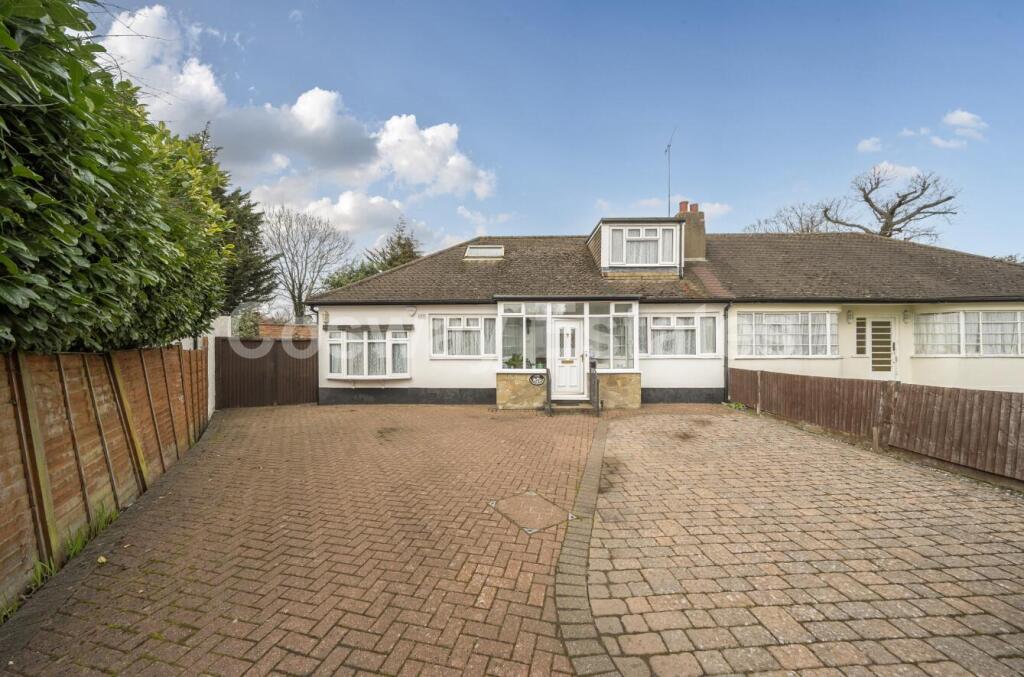 Main image of property: Copthall Gardens, Mill Hill, NW7
