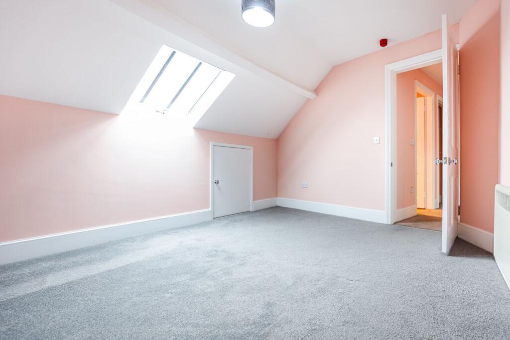 Apartment in Carlisle, Whiteclosegate, Stanwix - View 4