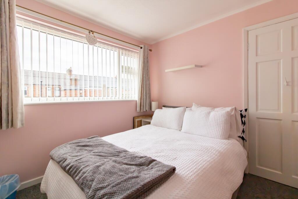 House in Newcastle upon Tyne - More