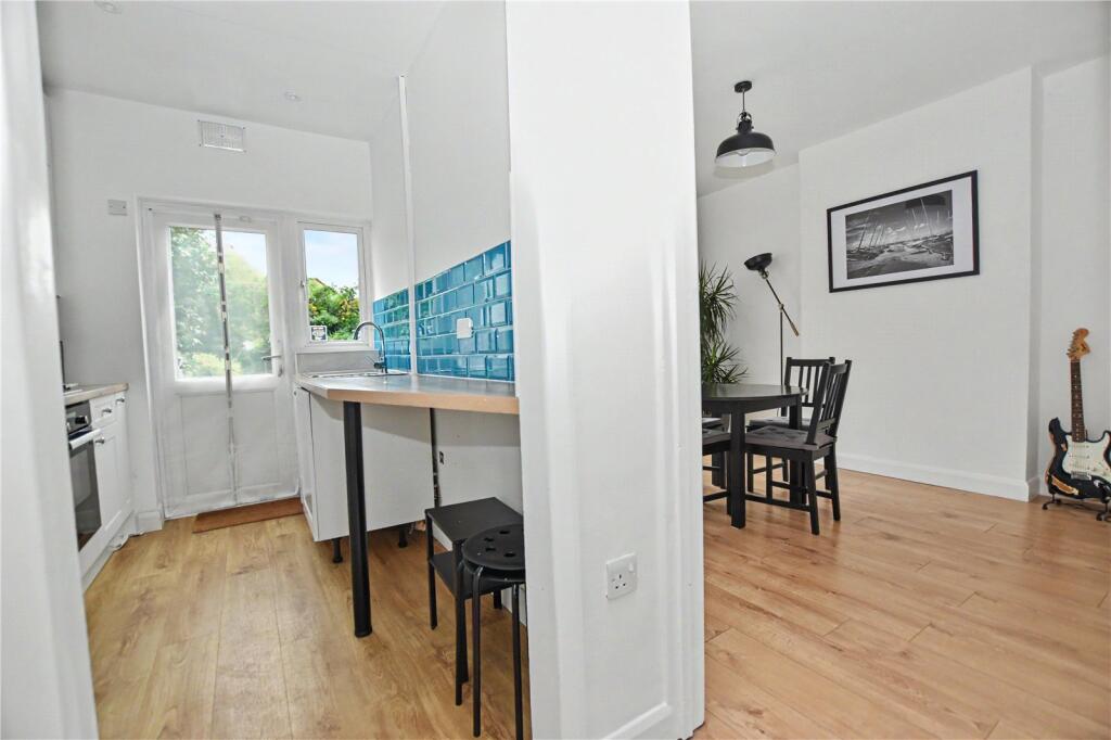 House in London - View 4