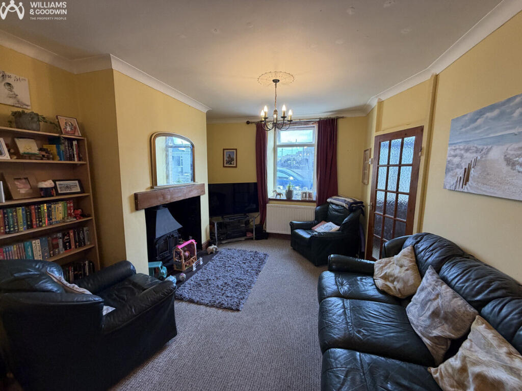 2-bed terraced on Ffordd Penmynydd, Llanfairpwll, Anglesey, LL61, £140,000
