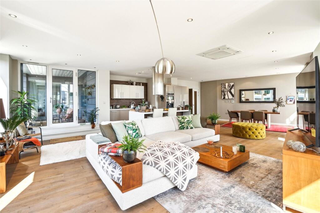 Main image of property: Palace Place, Westminster, London, SW1E
