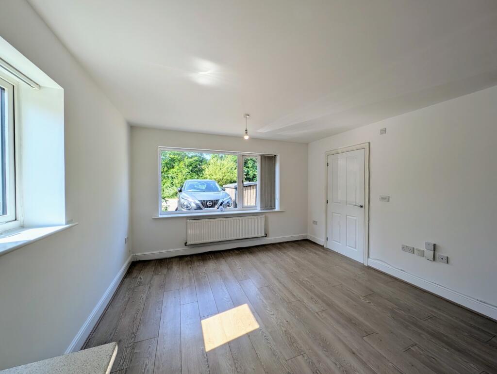 House in Doncaster - View 3