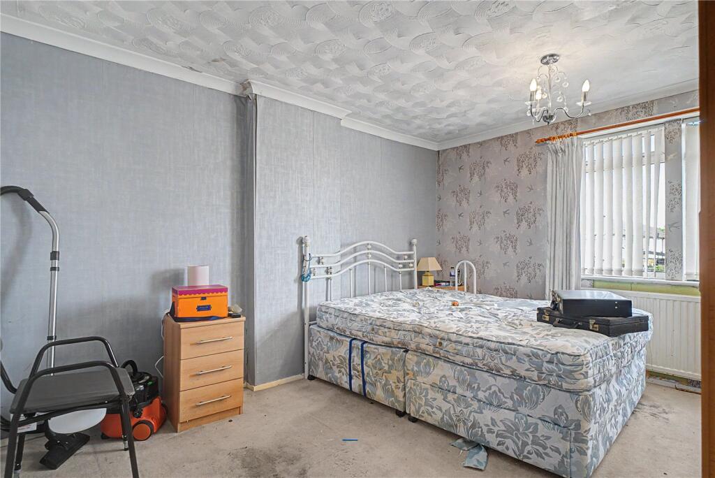 House in Swindon - View 4