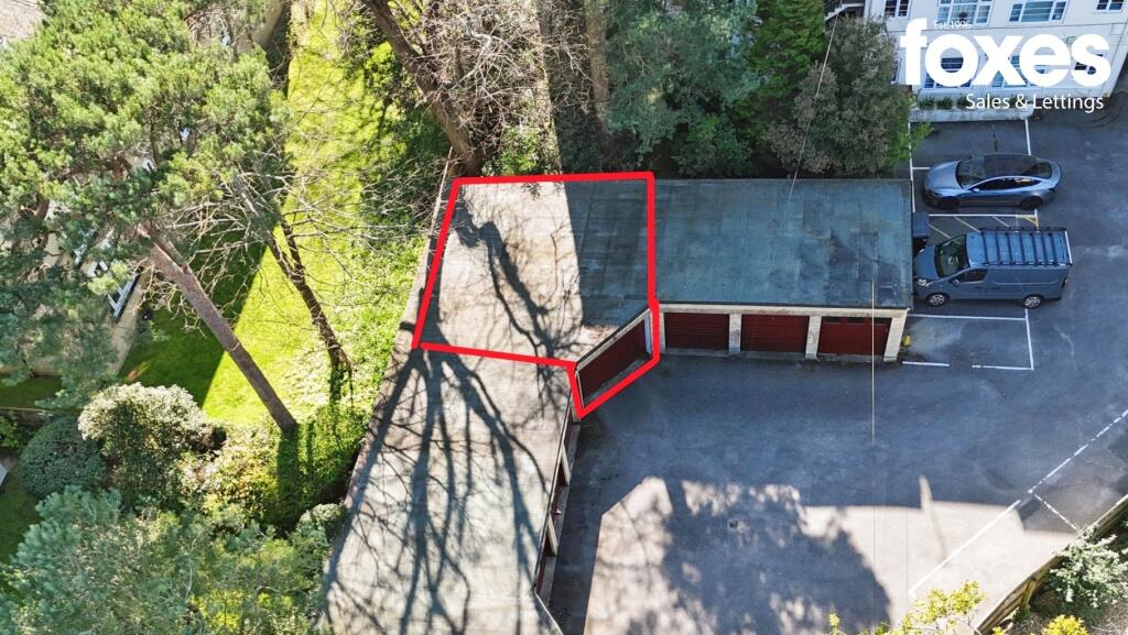 Additional image 2 of Erinbank Mansions, Manor Road, Bournemouth, Dorset, BH1 3HX