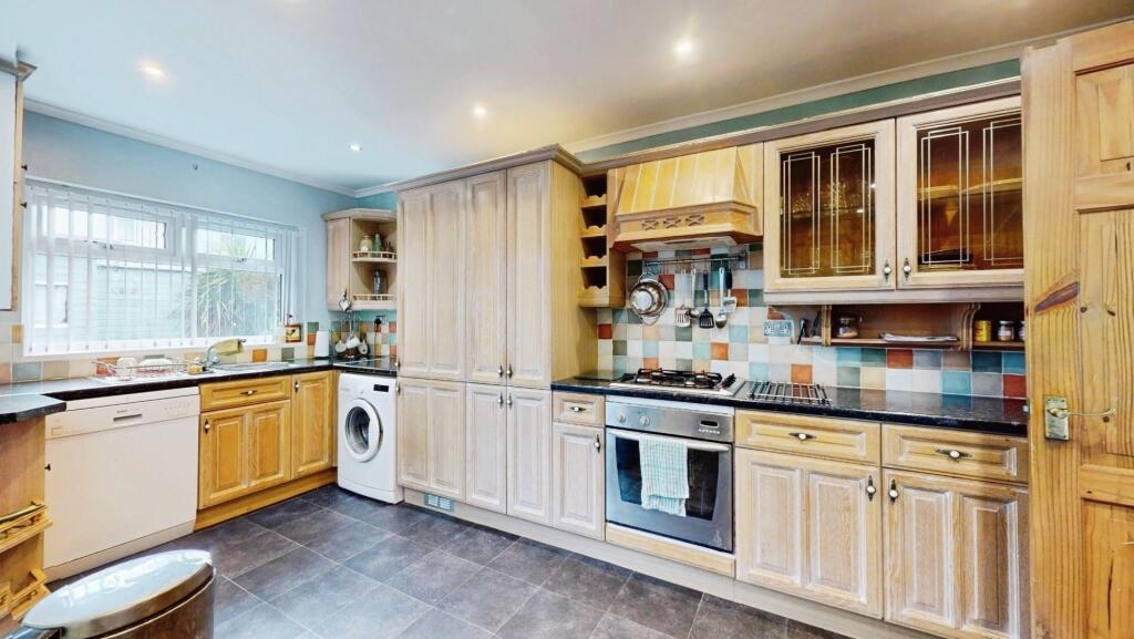 House in Leeds, Otley - View 4
