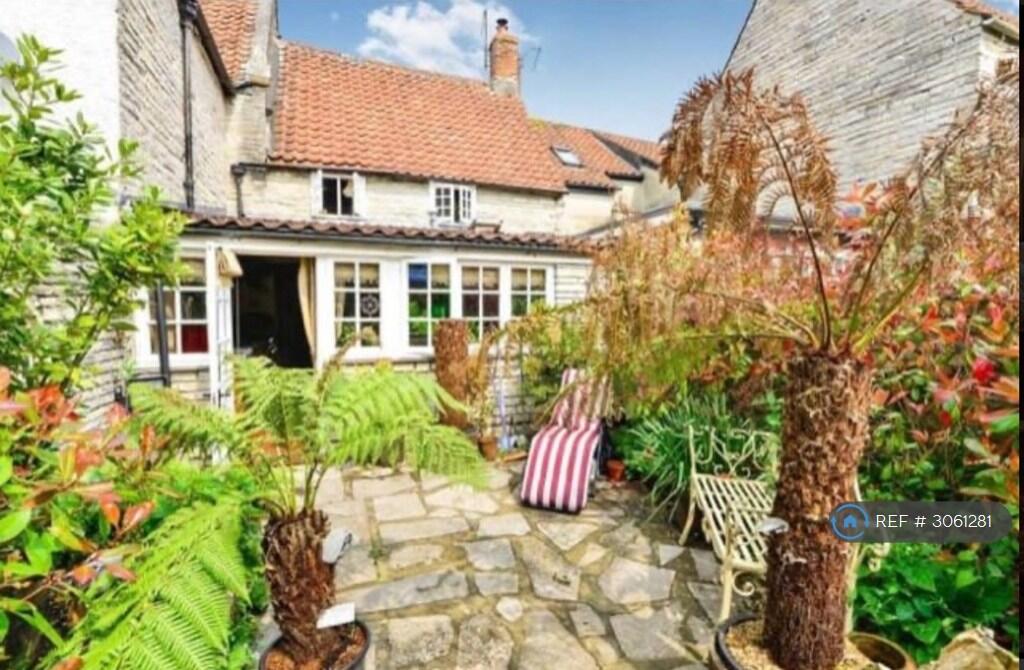 Main image of property: New St, Somerton, TA11