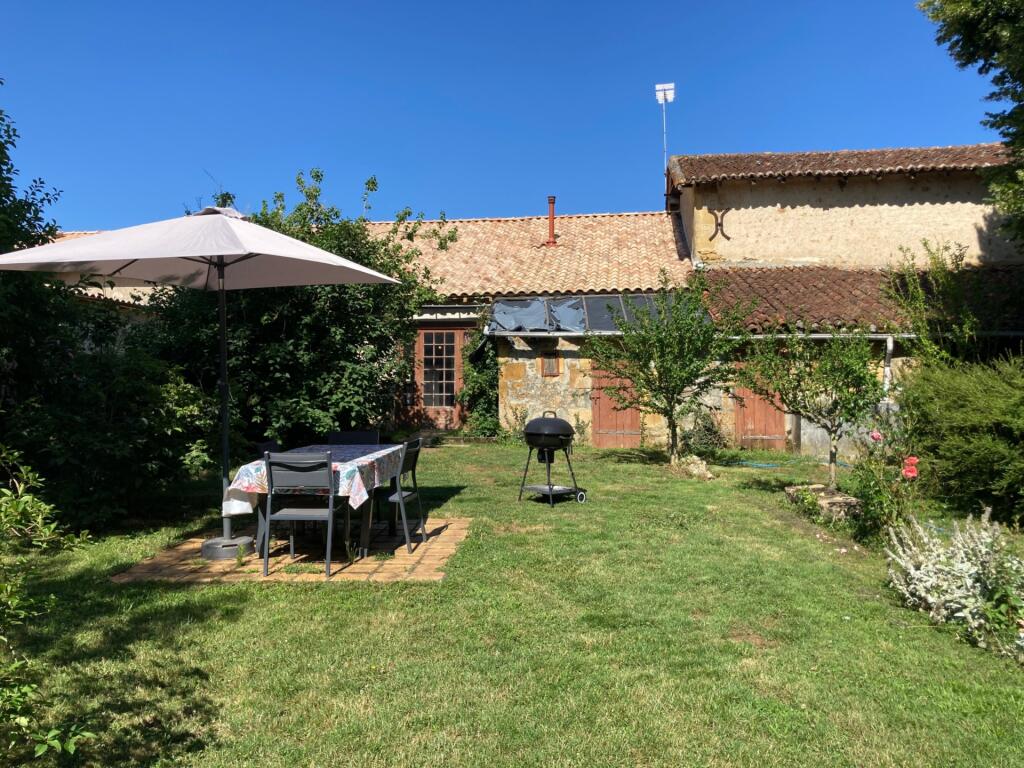 Main image of property: 86460 pressac