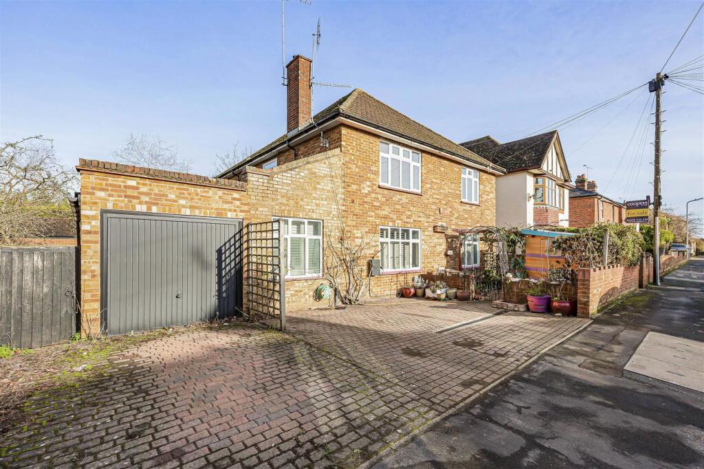 Main image of property: Penyston Road, St Marks, Maidenhead, SL6