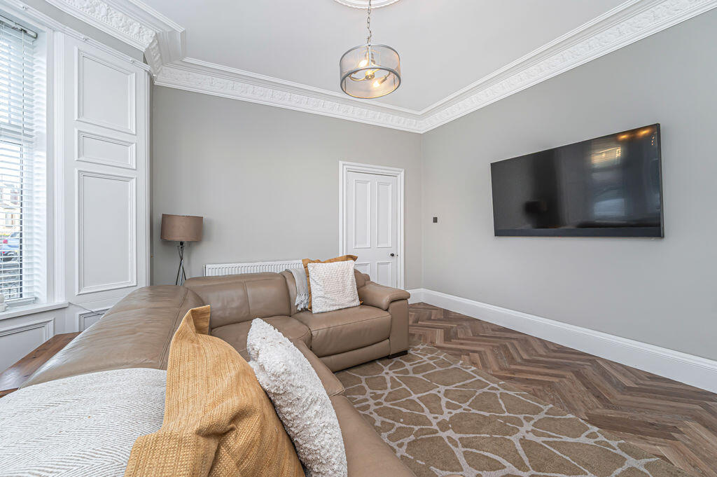 House in Kirkcaldy, Fife - View 3