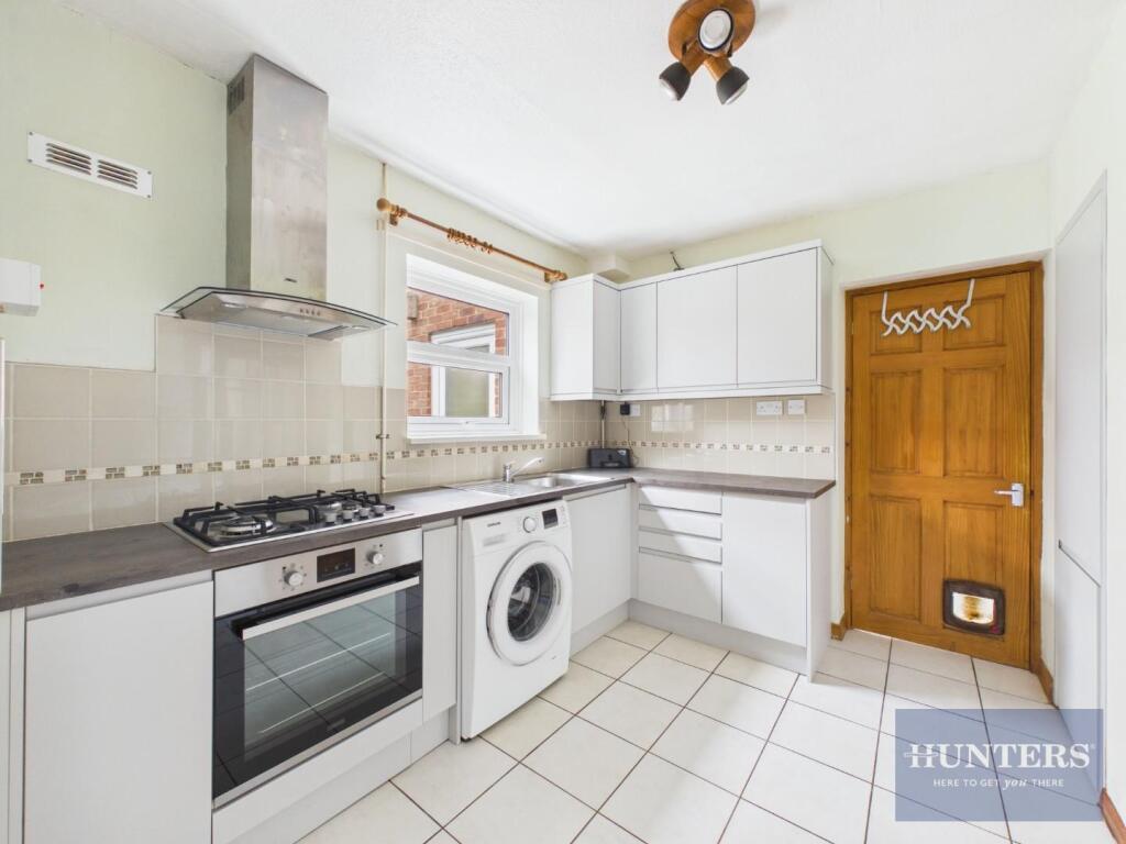 Kingsmead Avenue, Cheltenham photo 4
