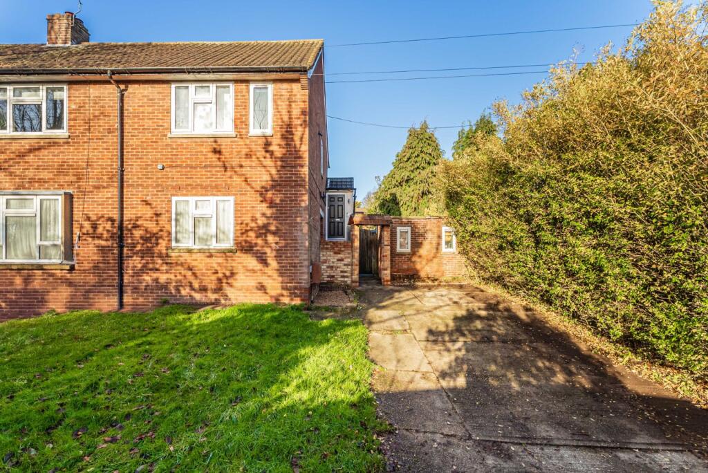 Main image of property: Deacon Close, St. Albans, Hertfordshire, AL1