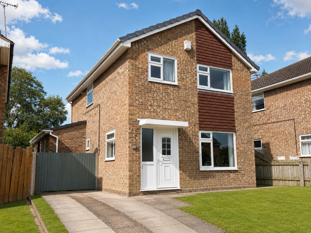 3-bed detached on Heathbank Avenue, Irby, Wirral, £400,000