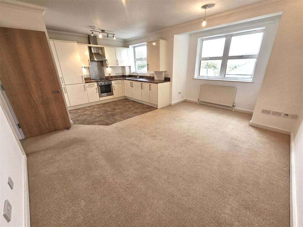 Main image of property: The Beeches, Yelverton