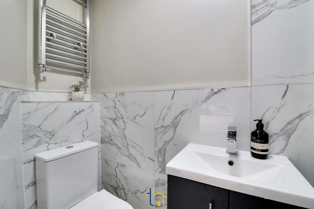 1 bedroom house share for rent