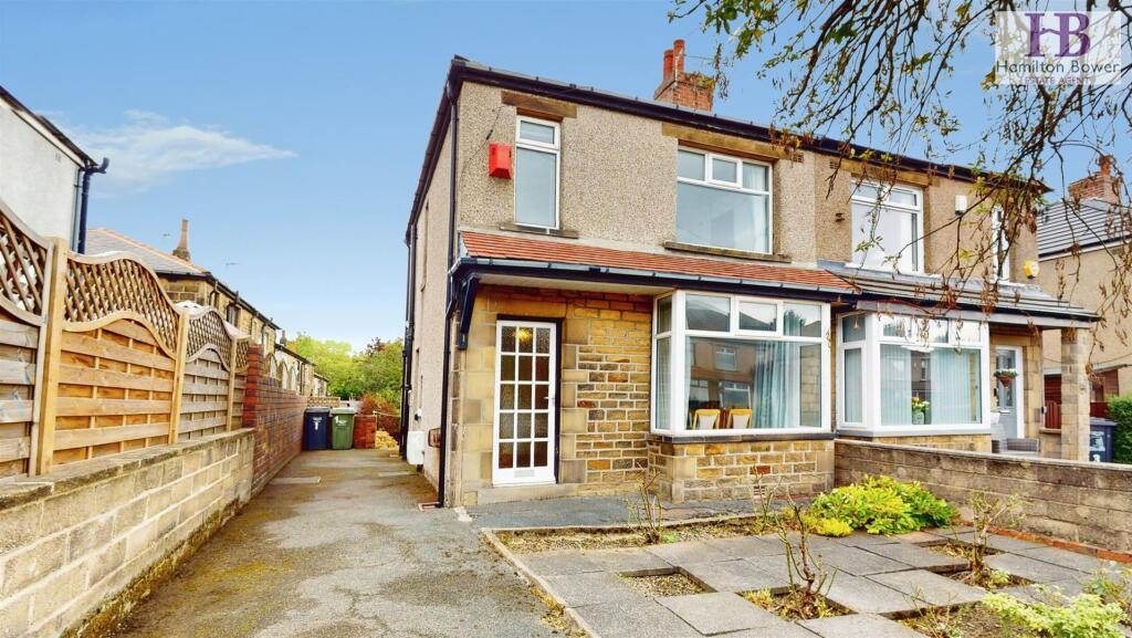 Main image of property: Sun Wood Avenue, Shelf, Halifax