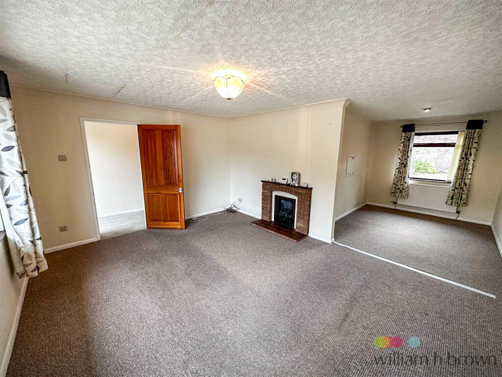 House in West Lindsey, Scothern CP - View 4