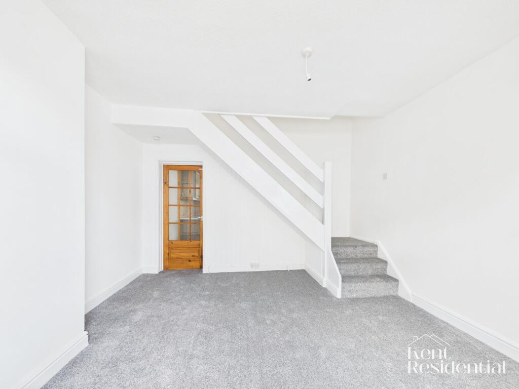 House in Rochester - View 3