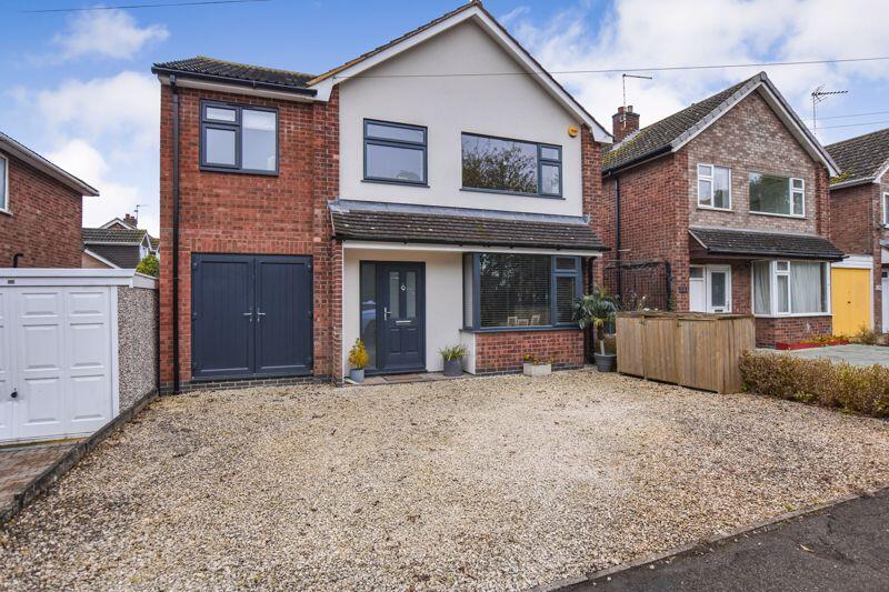 4-bed detached on Casterton Road, Stamford, £535,000
