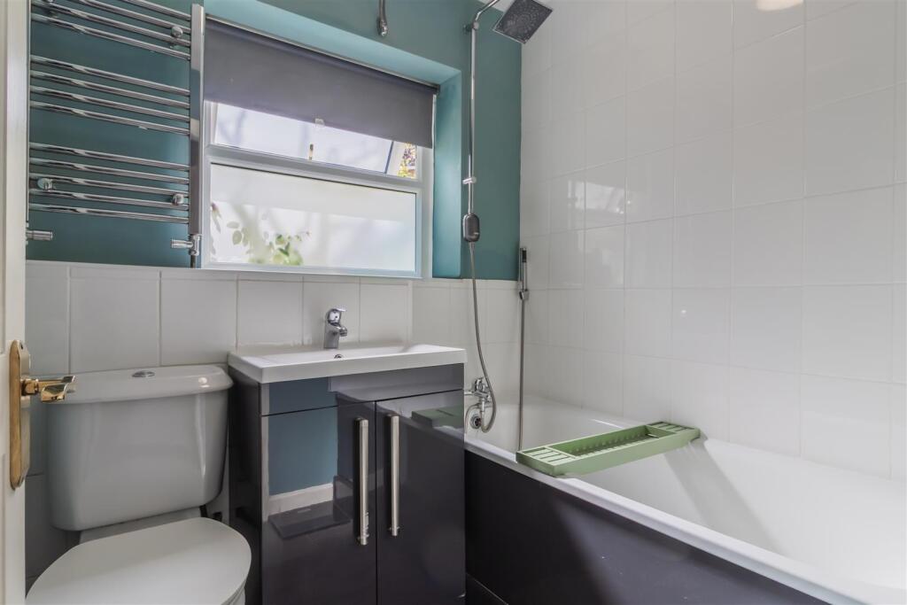 Apartment in Warwick, Milverton, Royal Leamington Spa - View 5
