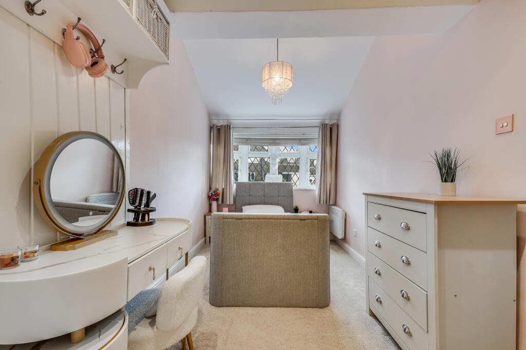 House in Chelmsford, Great and Little Leighs - View 4