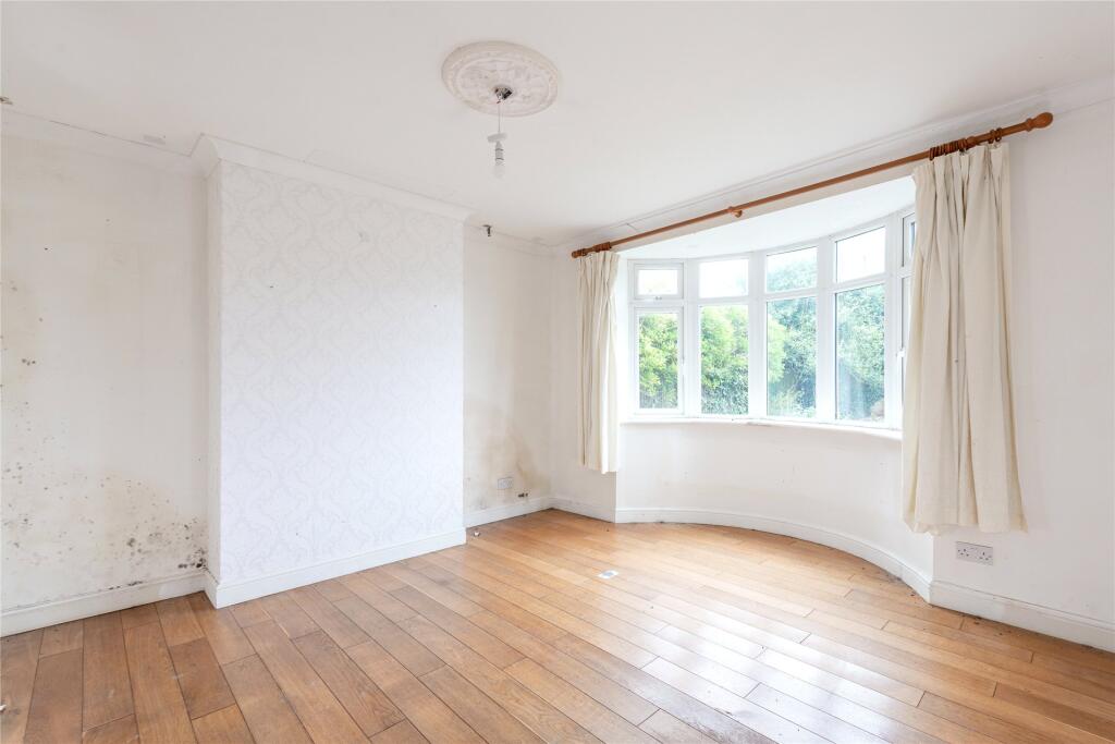 Chicheley Street, Newport Pagnell, Buckinghamshire, MK16 photo 2