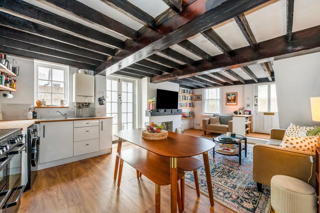 House in Chichester - View 5