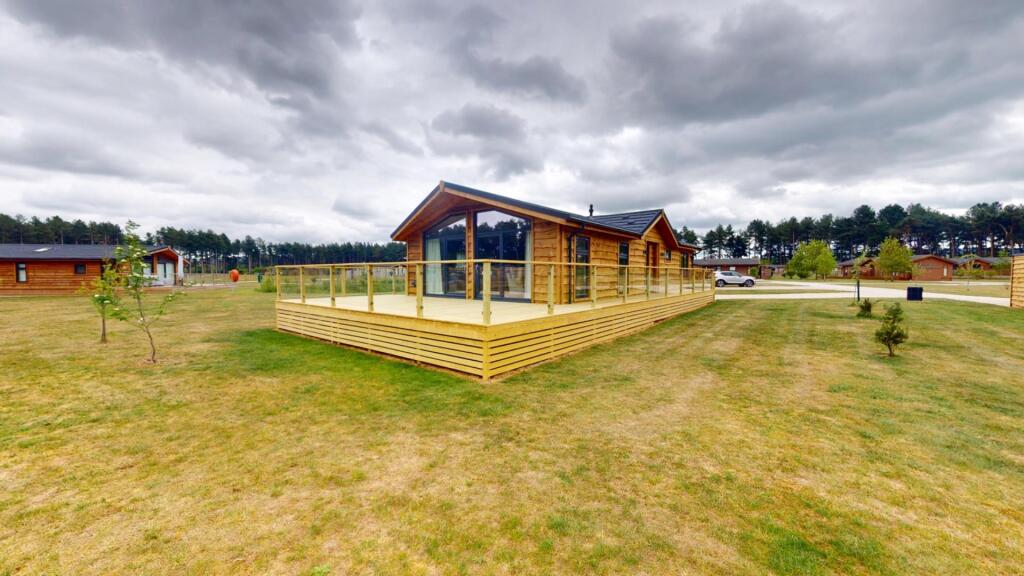 3-bed caravan on Scampston Park Lodges, Scampston, YO17 8HL, £289,000