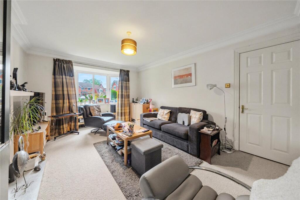 House in Leeds, Farnley - View 3