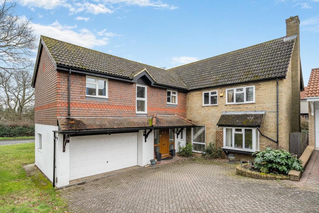 Main image of property: Balmoral Close, Flitwick, MK45